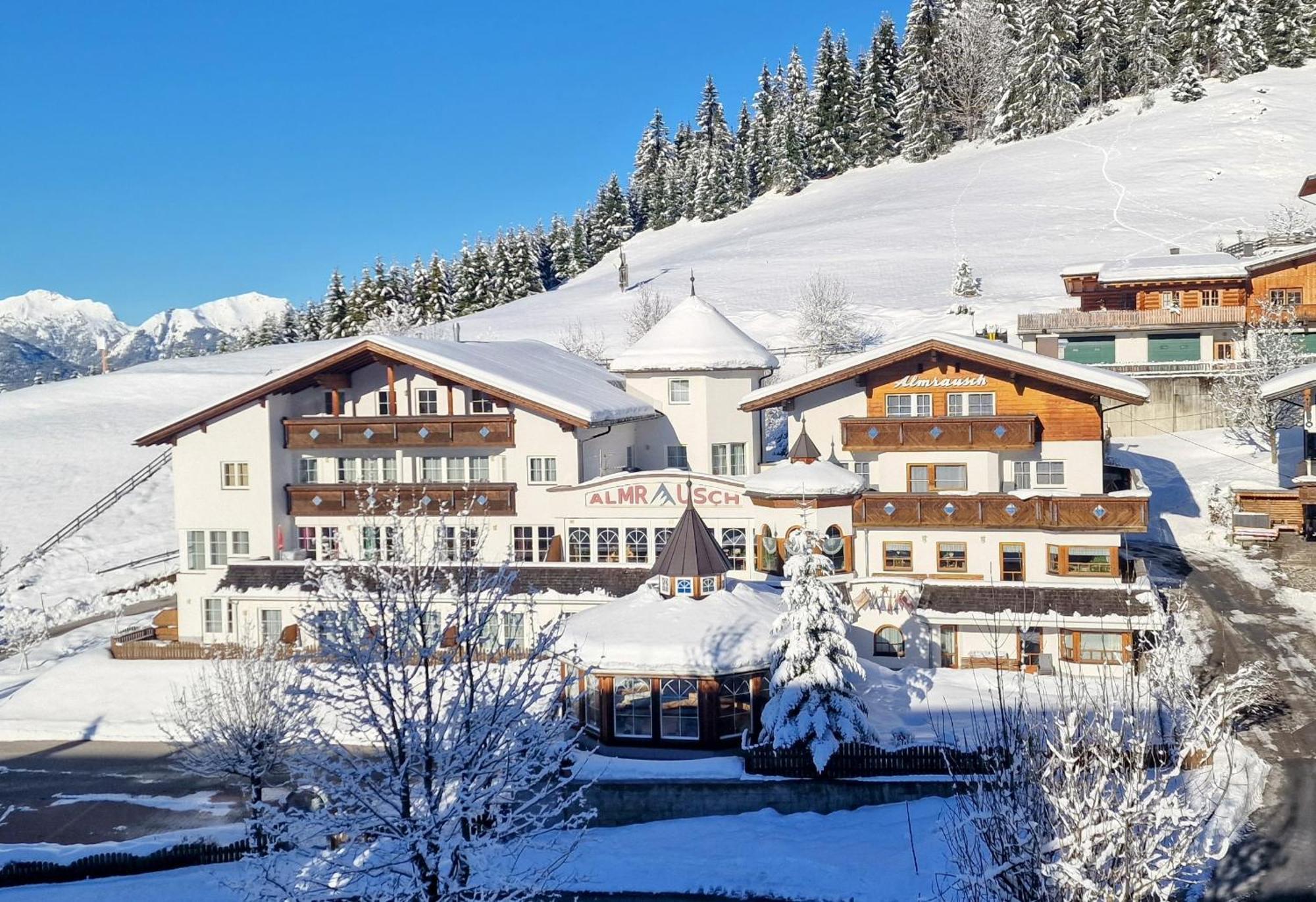 Berghotel Almrausch Berwang Esterno foto