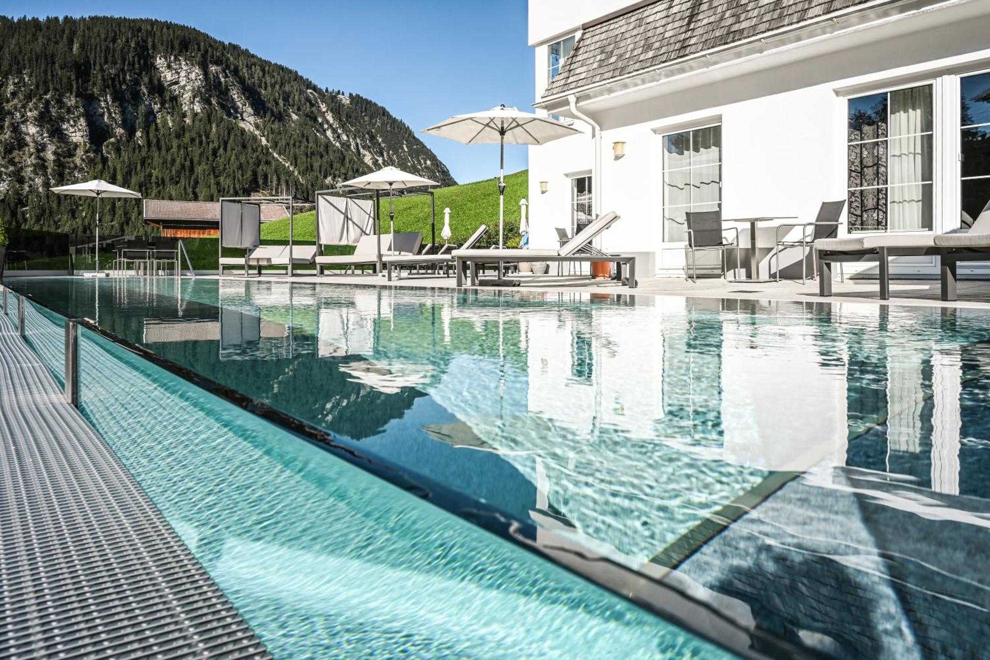 Berghotel Almrausch Berwang Esterno foto